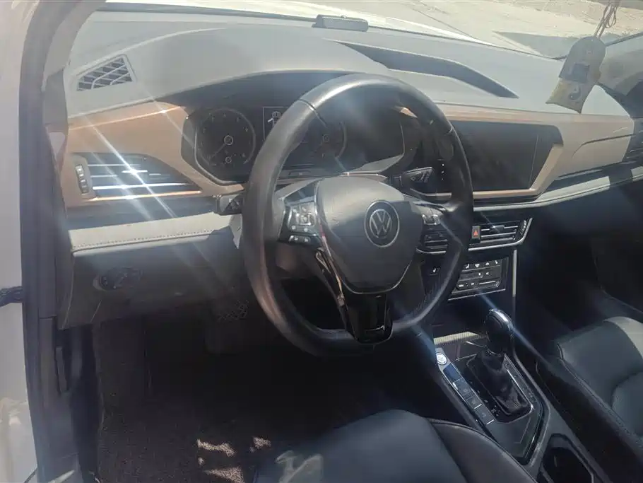 Volkswagen Tharu 2021 280TSI 2WD Luxury Plus фото 12
