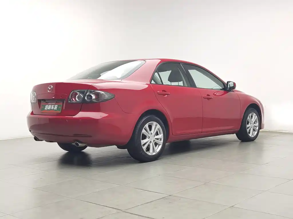 Photo 2 - Mazda 6