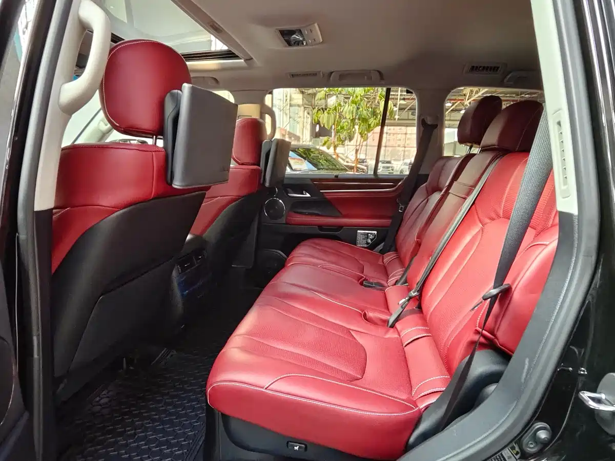 Lexus LX 2019 570 Prestige Luxury Edition фото 15