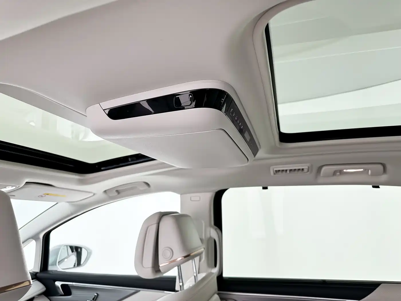 BUICK GL8 NEW ENERGY