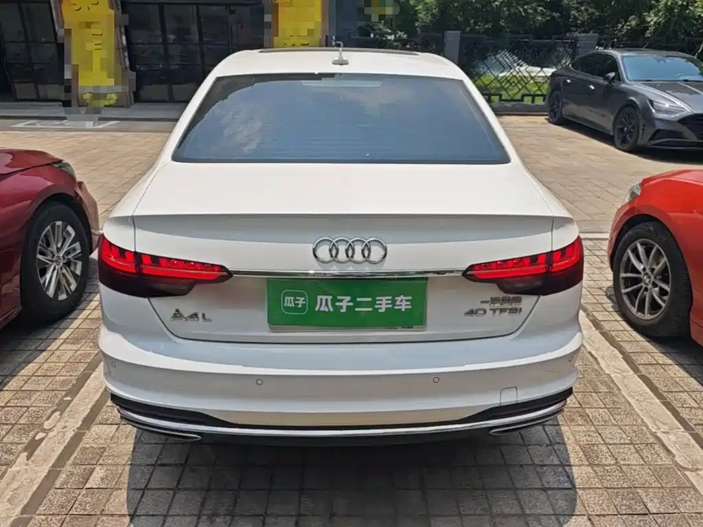 Audi A4L 2022 40 TFSI Luxury Elegance фото 6