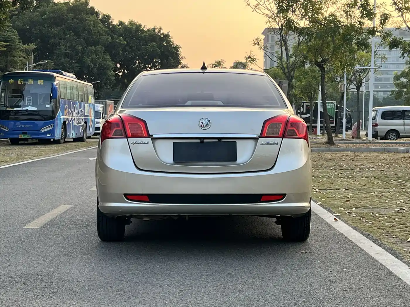 Buick Excelle 2013 1.5L Automatic Classic фото 5