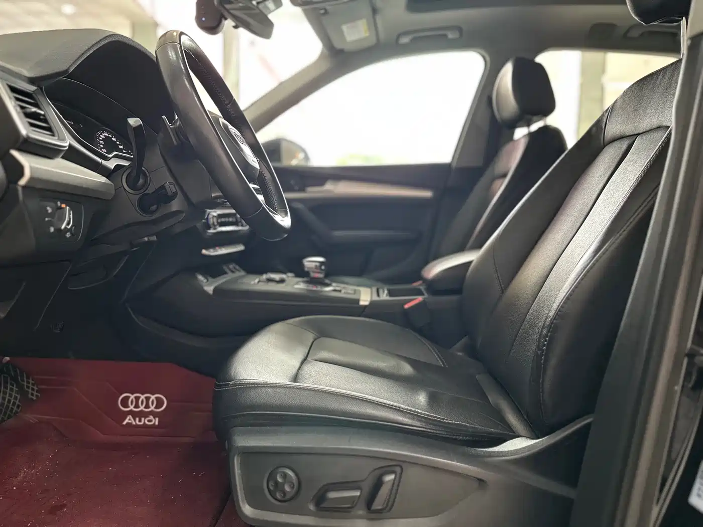 Audi Q5L 2020 40 TFSI Prestige Progressive фото 5