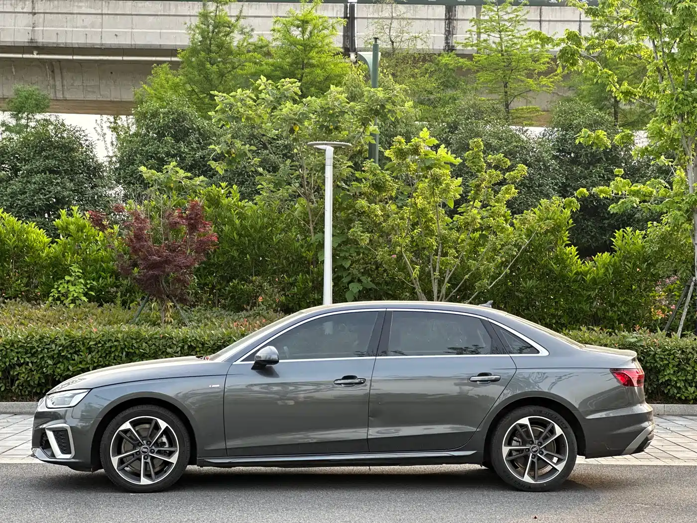 Audi A4L 2023 40 TFSI Fashion Dynamic фото 7