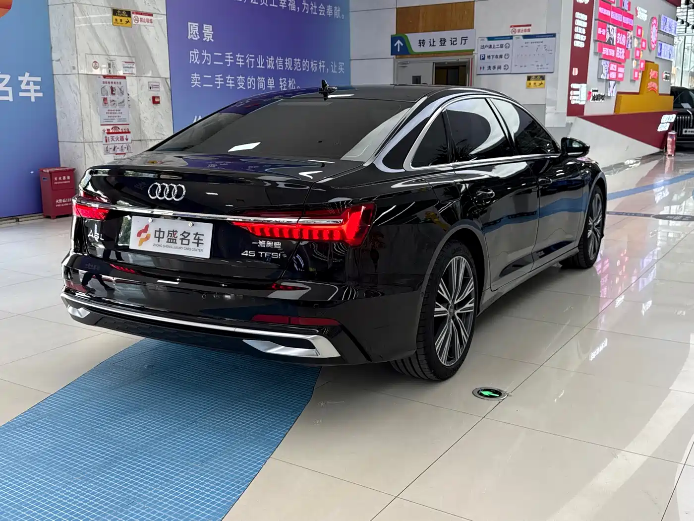Audi A6L 2026 Model Year 45 TFSI Premium Dynamic фото 5