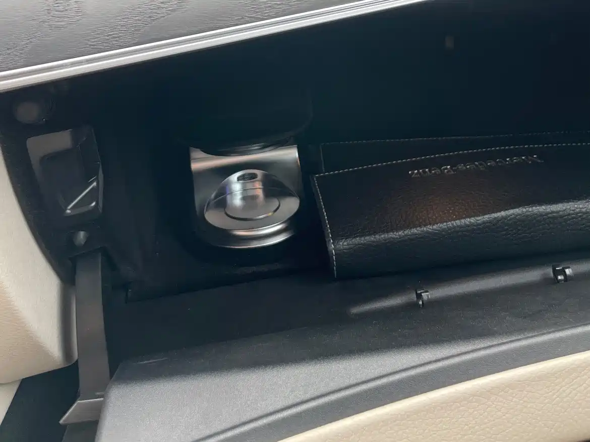 Mercedes-Benz E-Class 2016 E 300 L Sport Luxury фото 18