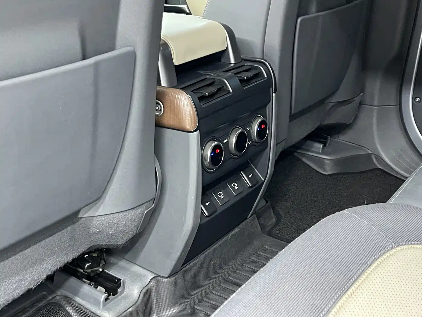 Land Rover Defender 2021 2021 110 P400 X-DYNAMIC HSE