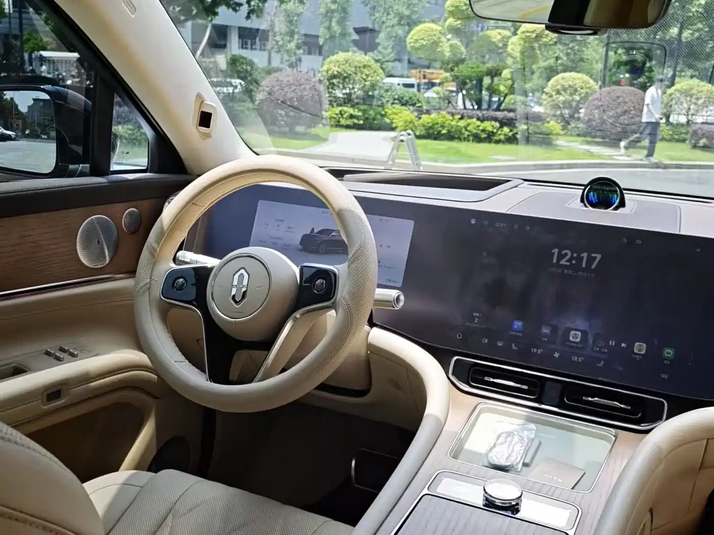 AITO Wenjie AITO M9 2024 Pure Electric Max Edition 100kWh 6-Seater фото 7