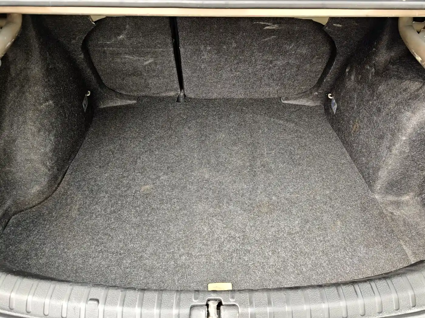 Volkswagen Bora 2014 2014 1.6L Automatic Comfort Edition