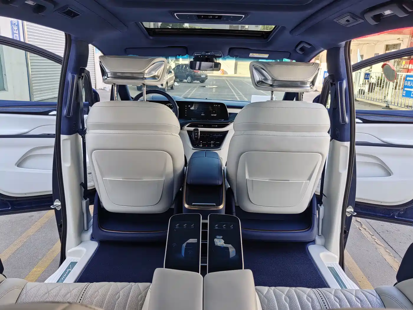 Buick GL8 2020 Avenir Four-Seat Prestige Edition фото 8