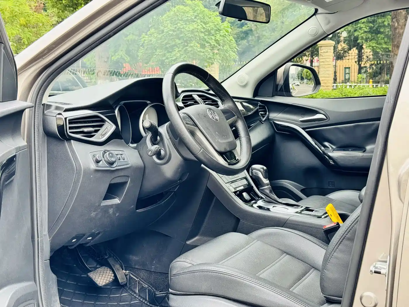 MG Roewe RX5 2016 2016 1.5TGI TST Luxury Edition