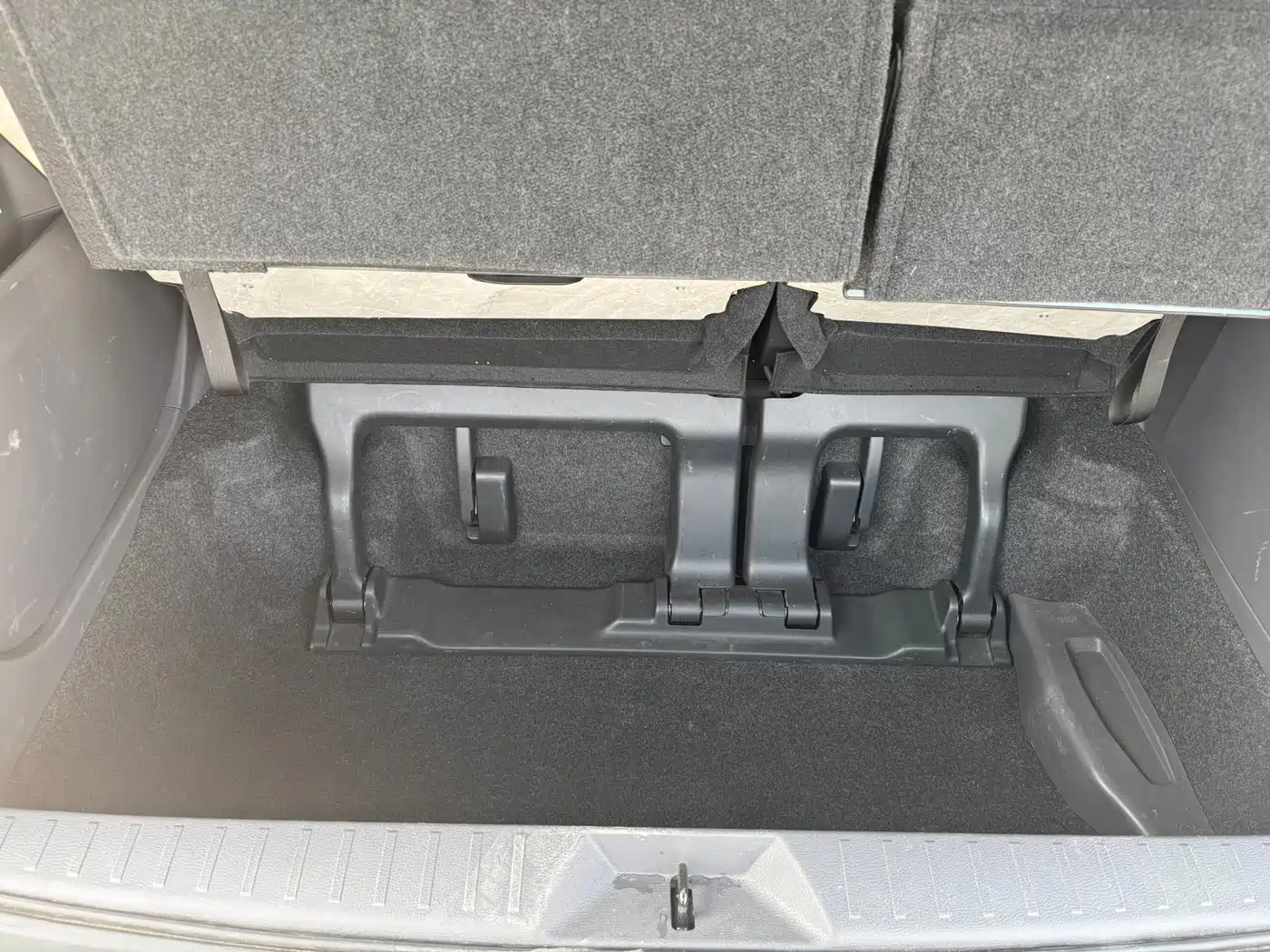 Toyota Sienna 2023 2.5L Hybrid Comfort Edition фото 17