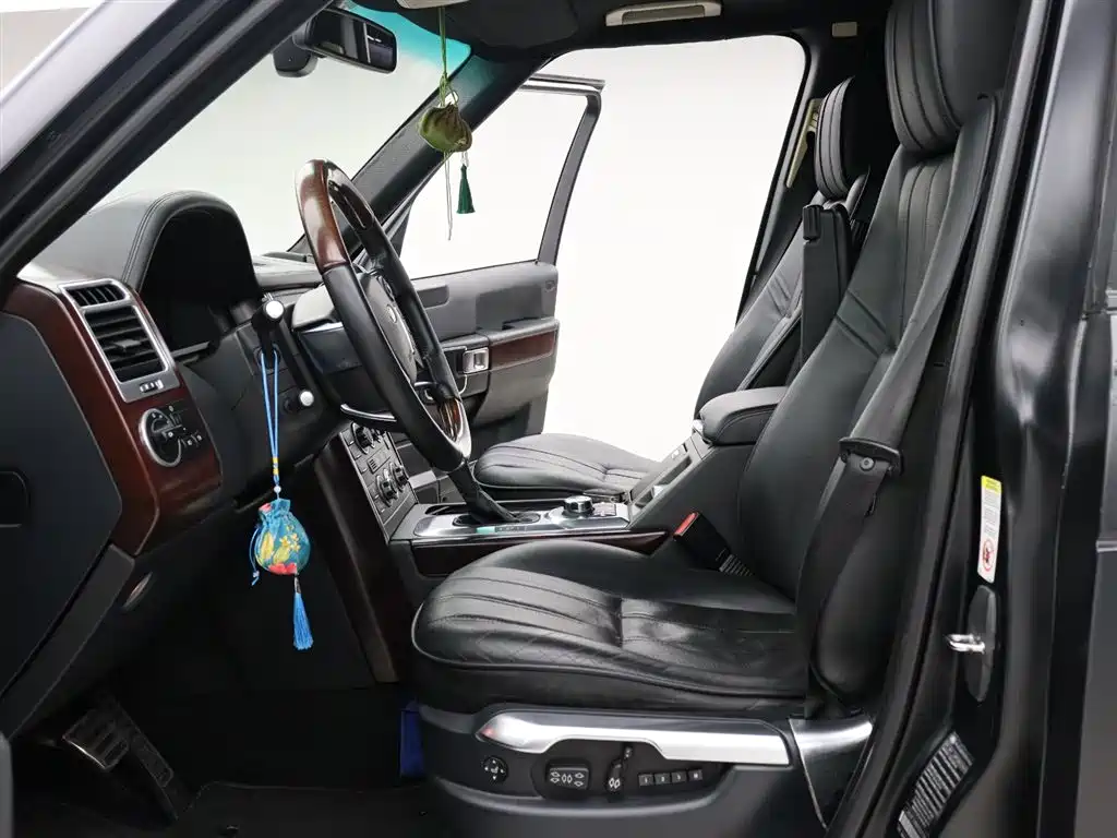 Land Rover Range Rover 2011 5.0 SC V8 Ultimate Edition фото 2