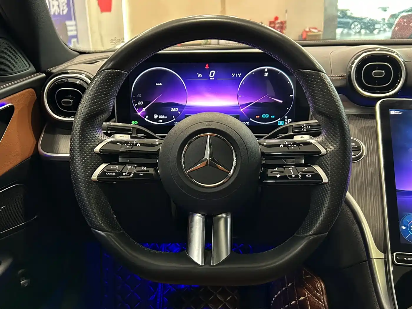 MERCEDES-BENZ C CLASS