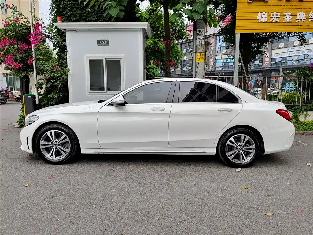 Mercedes-Benz C-Class 2020 C 200 L Fashion Sport фото 3