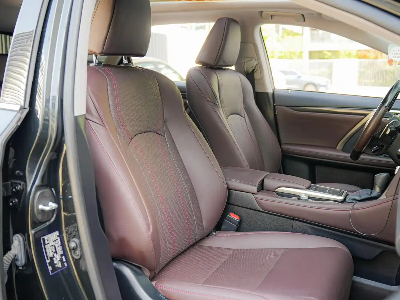 Lexus RX 2020 300 4WD Elegance Edition China VI фото 12