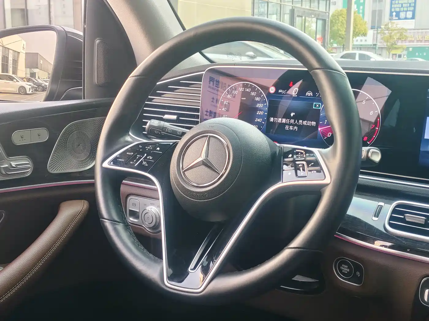 Mercedes-Benz GLE 2024 GLE 350 4MATIC Fashion фото 6
