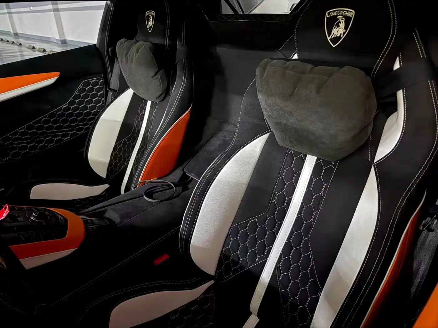 Lamborghini Aventador 2013 LP 700-4 Roadster фото 4