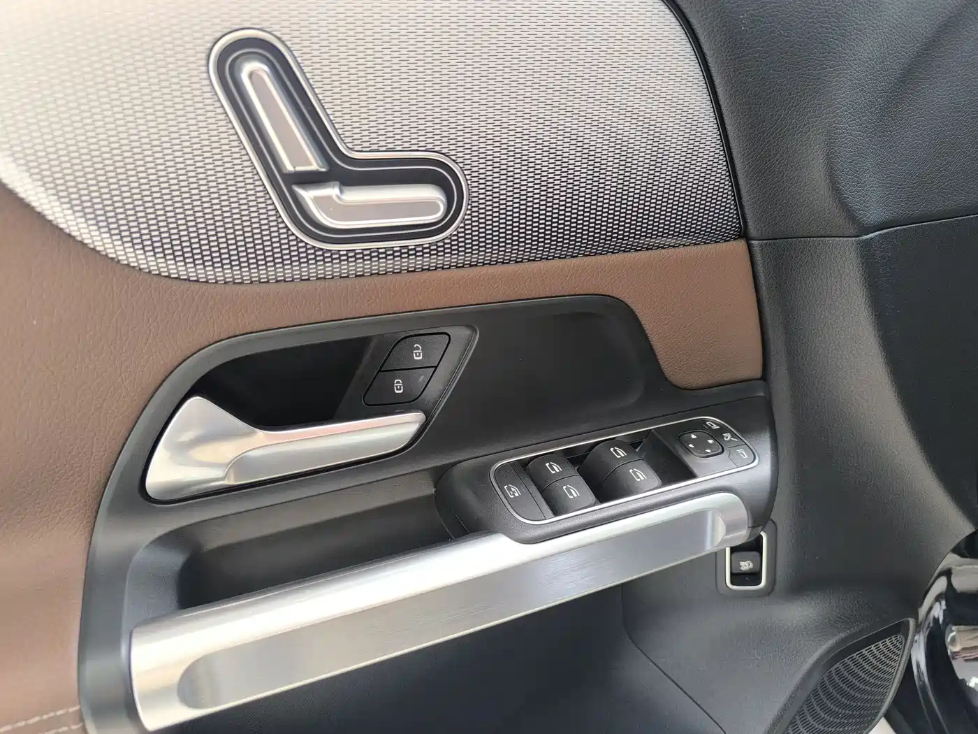 Mercedes-Benz GLB 2021 GLB 180 Style фото 17