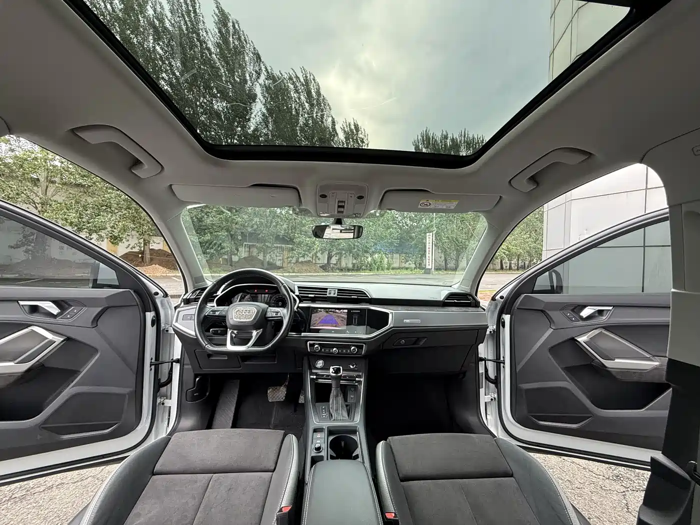 Audi Q3 2022 35 TFSI Fashion Dynamic фото 9