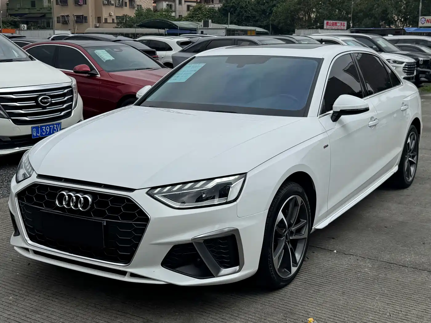Audi A4L 2022 40 TFSI Luxury Dynamic