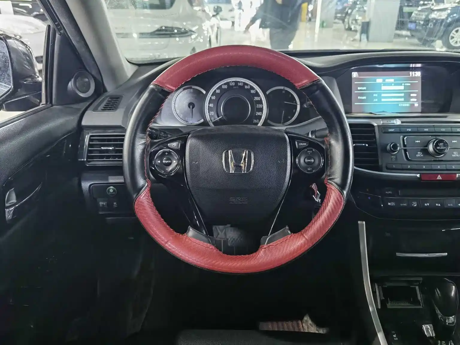Photo 5 - Honda Accord