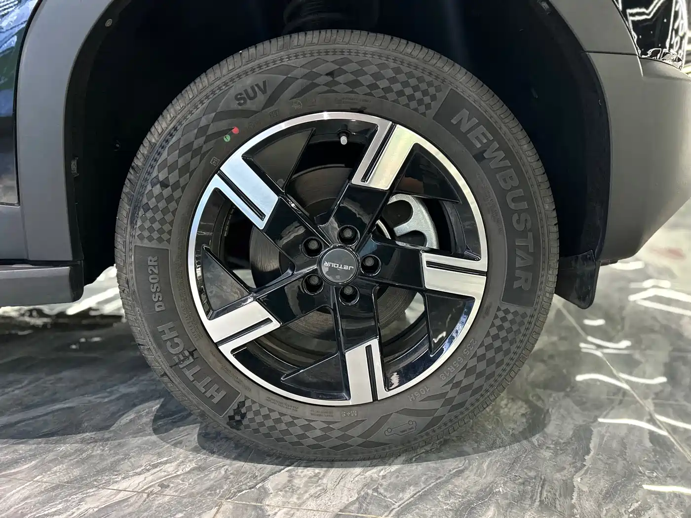 Jetour Freedom 2025 2025 1.5TD DCT Explorer+