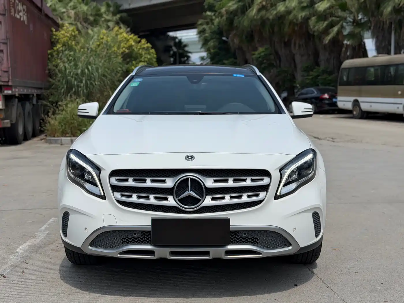 Mercedes-Benz GLA 2018 GLA 200 Fashion фото 2