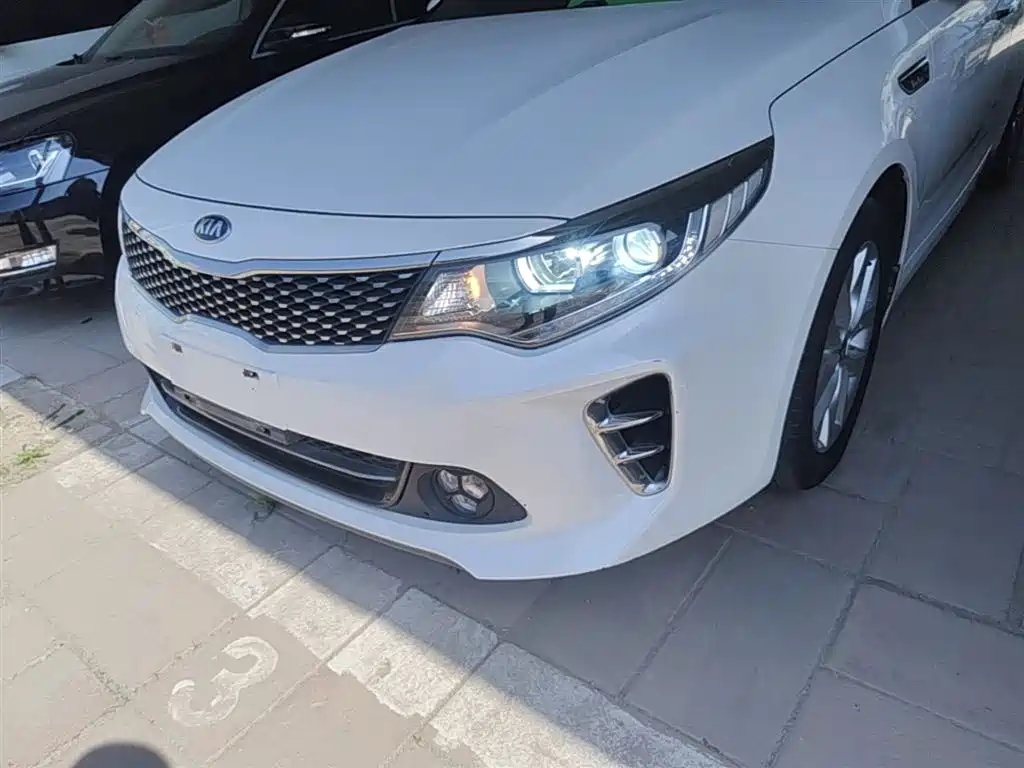 Kia K5 2016 1.6T Automatic LUX фото 24