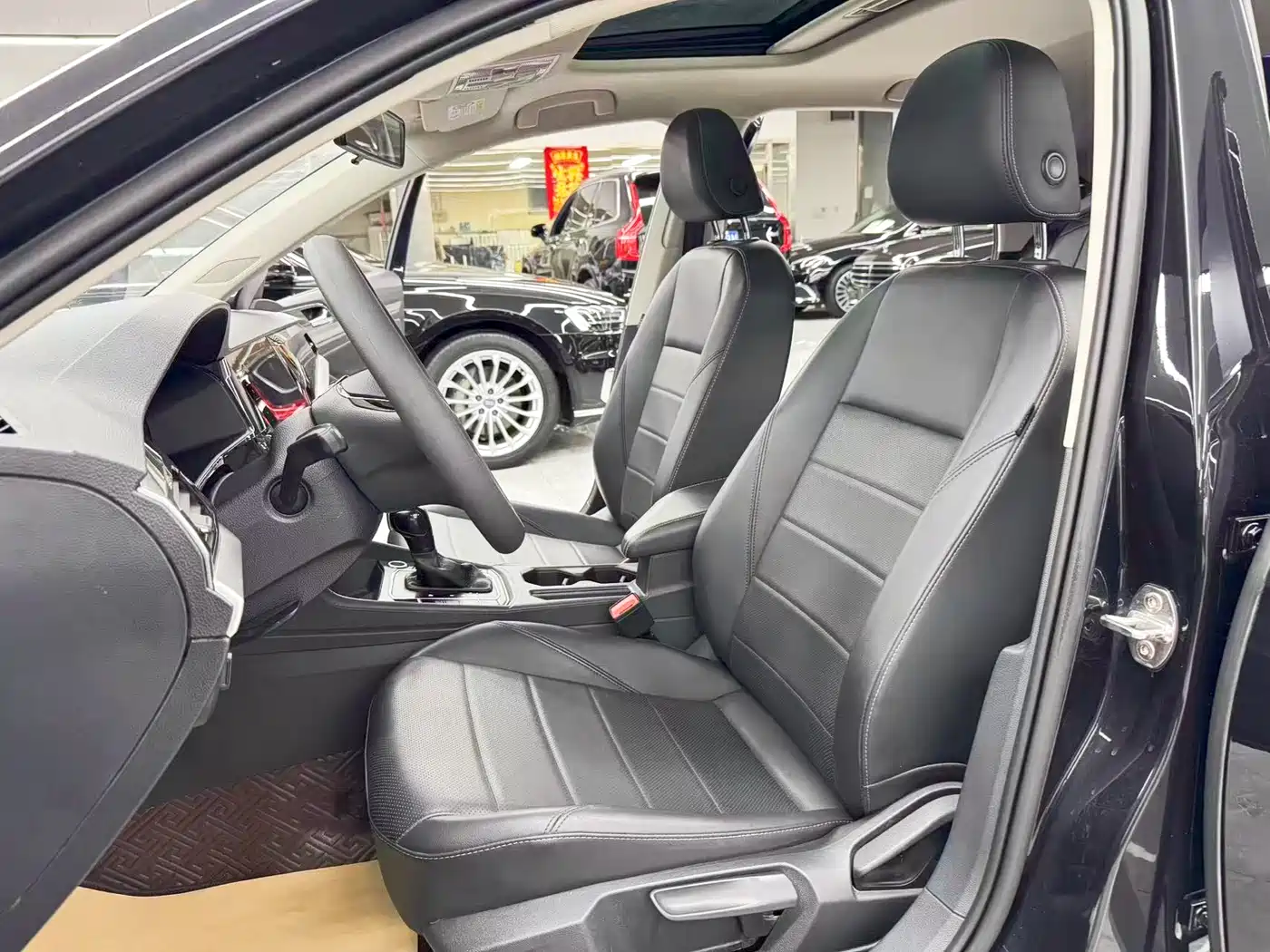 Volkswagen Lavida 2021 1.5L Auto Comfort Edition фото 14