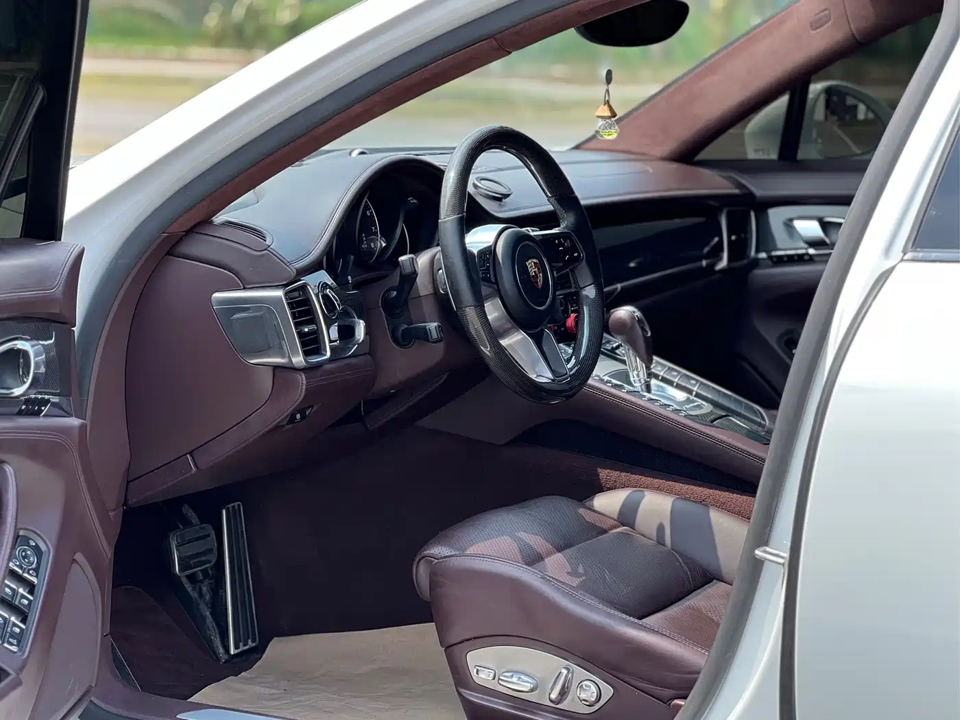 Porsche Panamera 2014 Panamera 3.0T фото 13