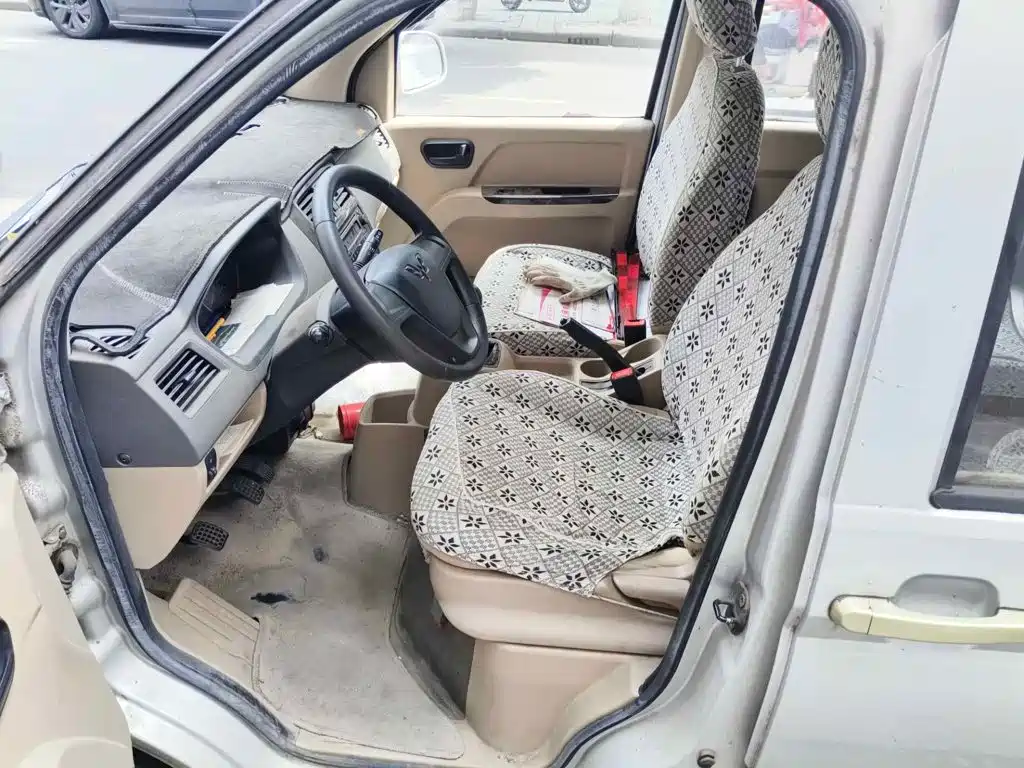 Wuling Motors Wuling Rongguang 2019 2019 1.5L S standard model