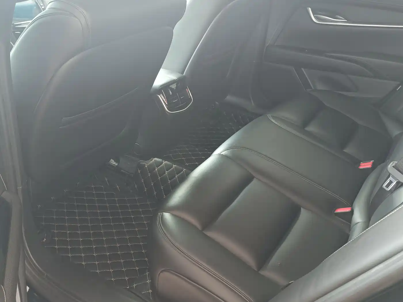 Cadillac XTS 2018 28T Technology фото 7