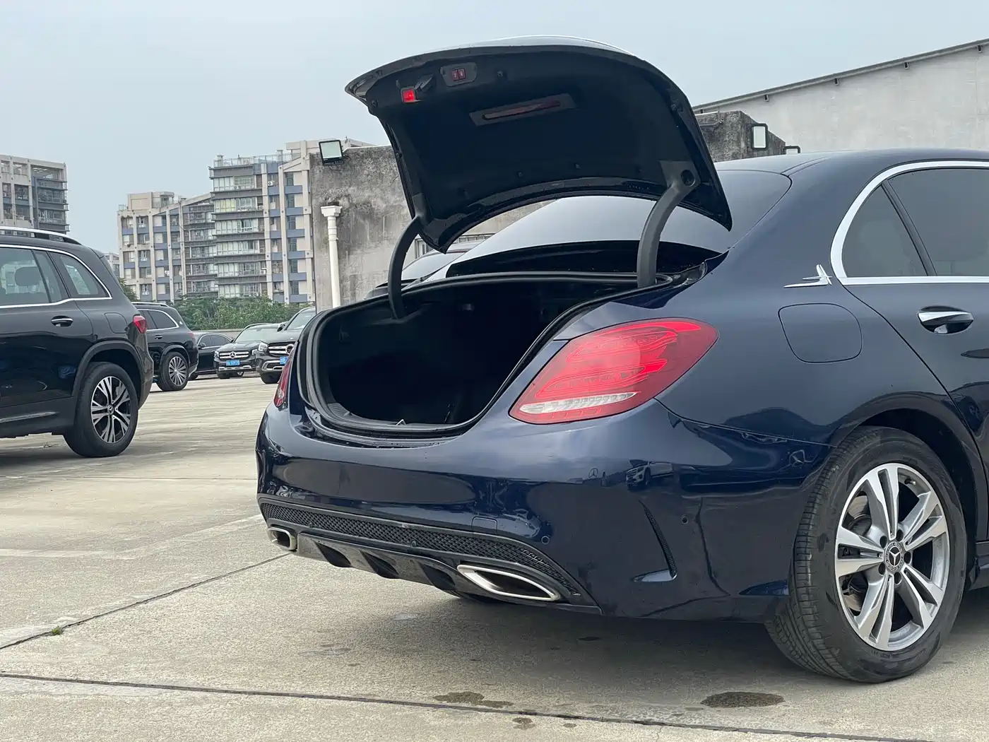 Mercedes-Benz C-Class 2017 Facelift C 200 L Sport Edition фото 16