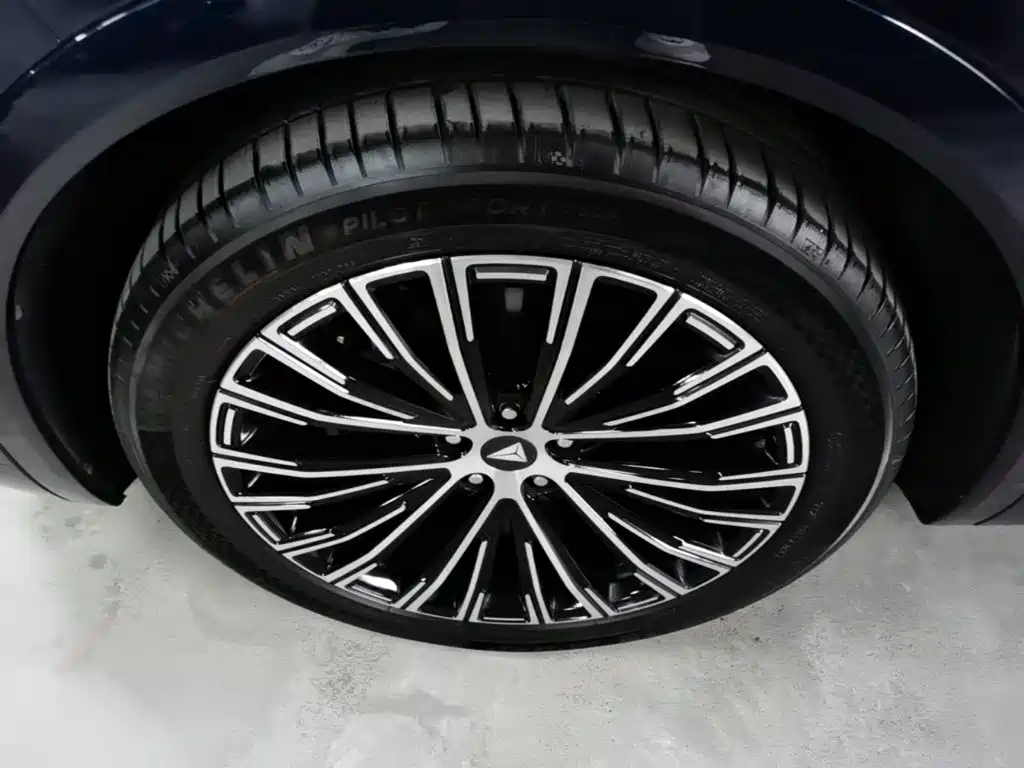 Deepal Deep Blue S09 2025 2025 AWD Ultra+ Haute Couture Edition