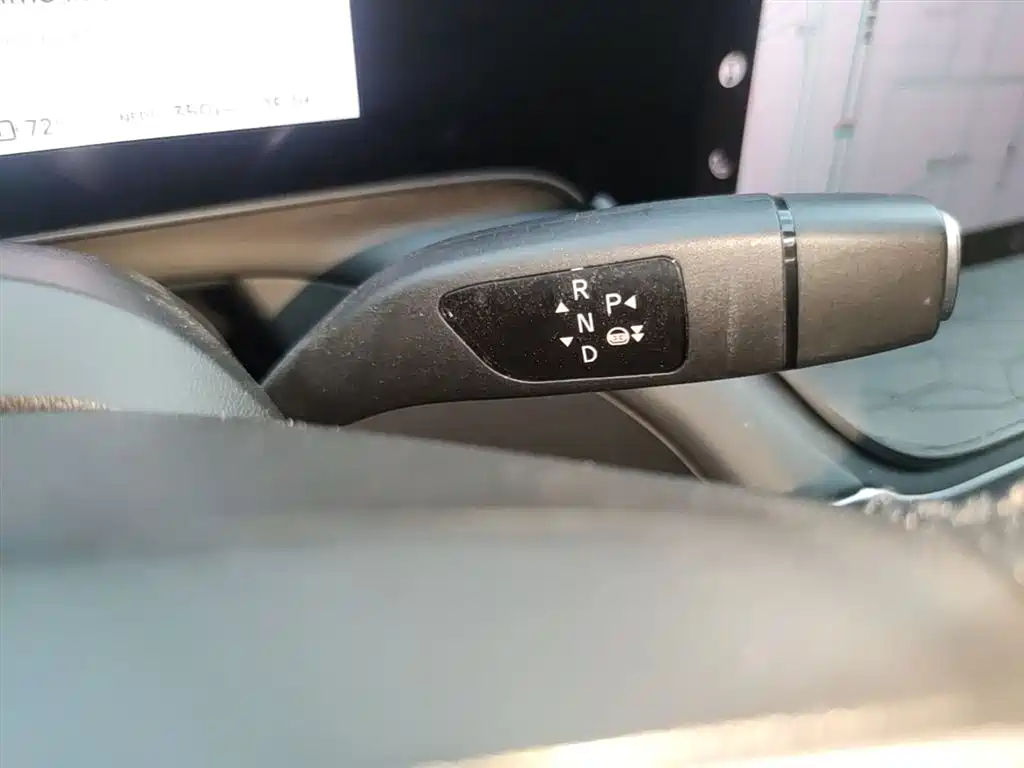 XPeng P7 2022 Model 480E фото 10