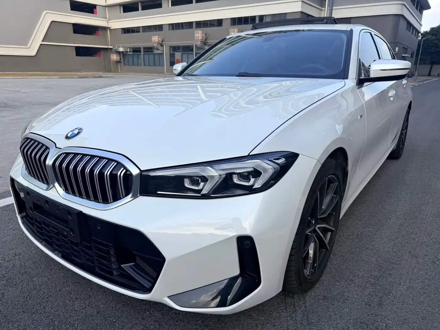 BMW 3 Series 2023 320Li M Sport Package