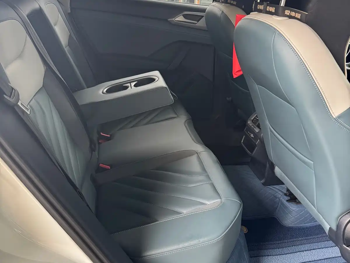 Volkswagen Tharu 2023 300TSI 2WD Moon Premium Edition фото 18