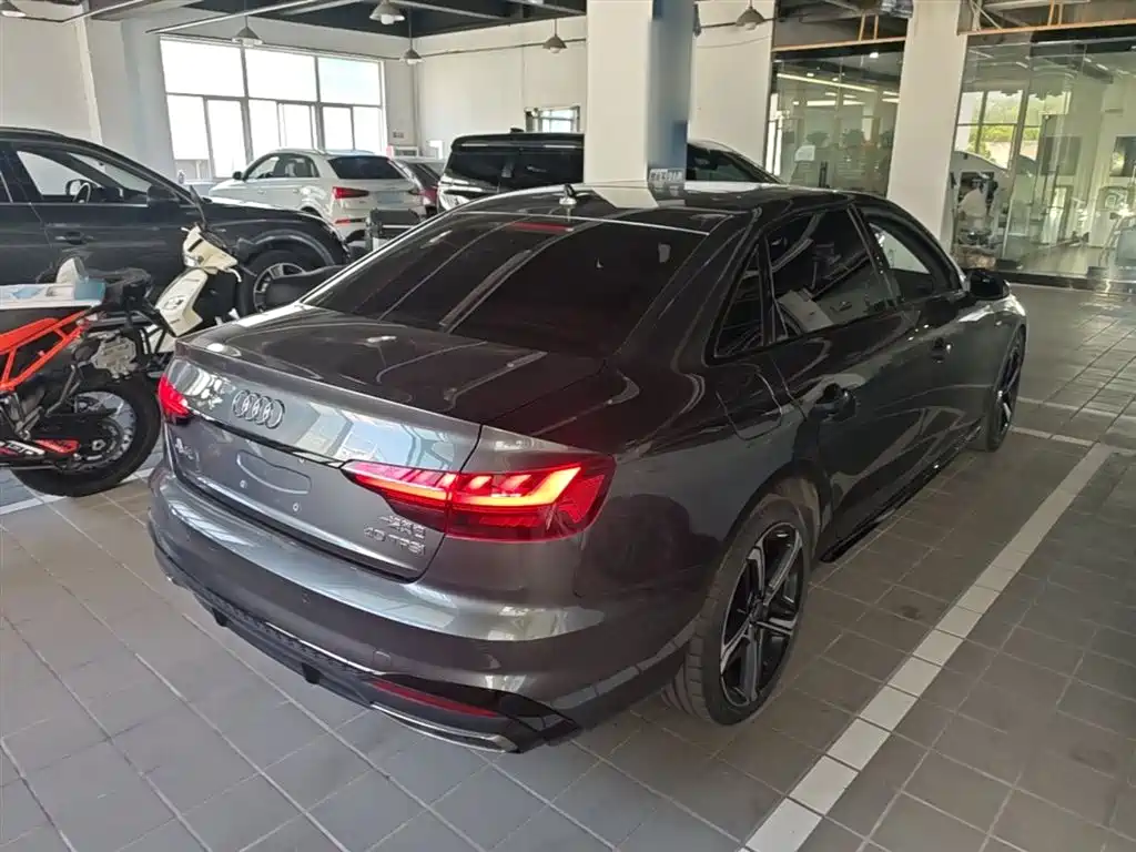 Audi A4L 2024 40 TFSI Luxury Dynamic фото 7