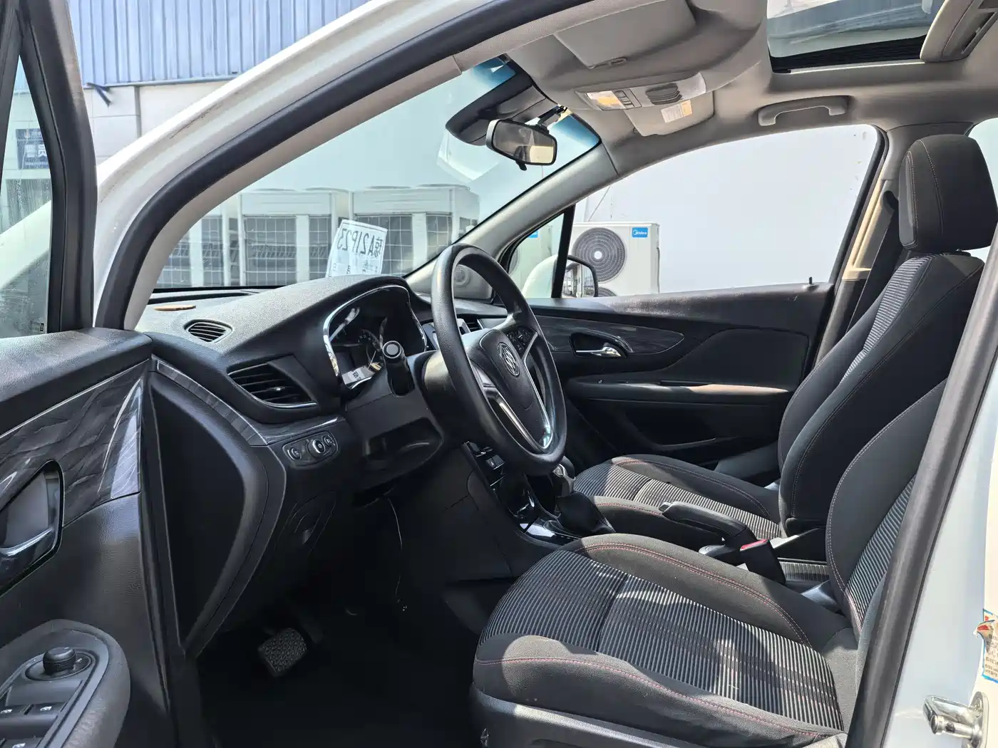 Buick Encore 2018 18T Automatic 2WD Urban Leading фото 7
