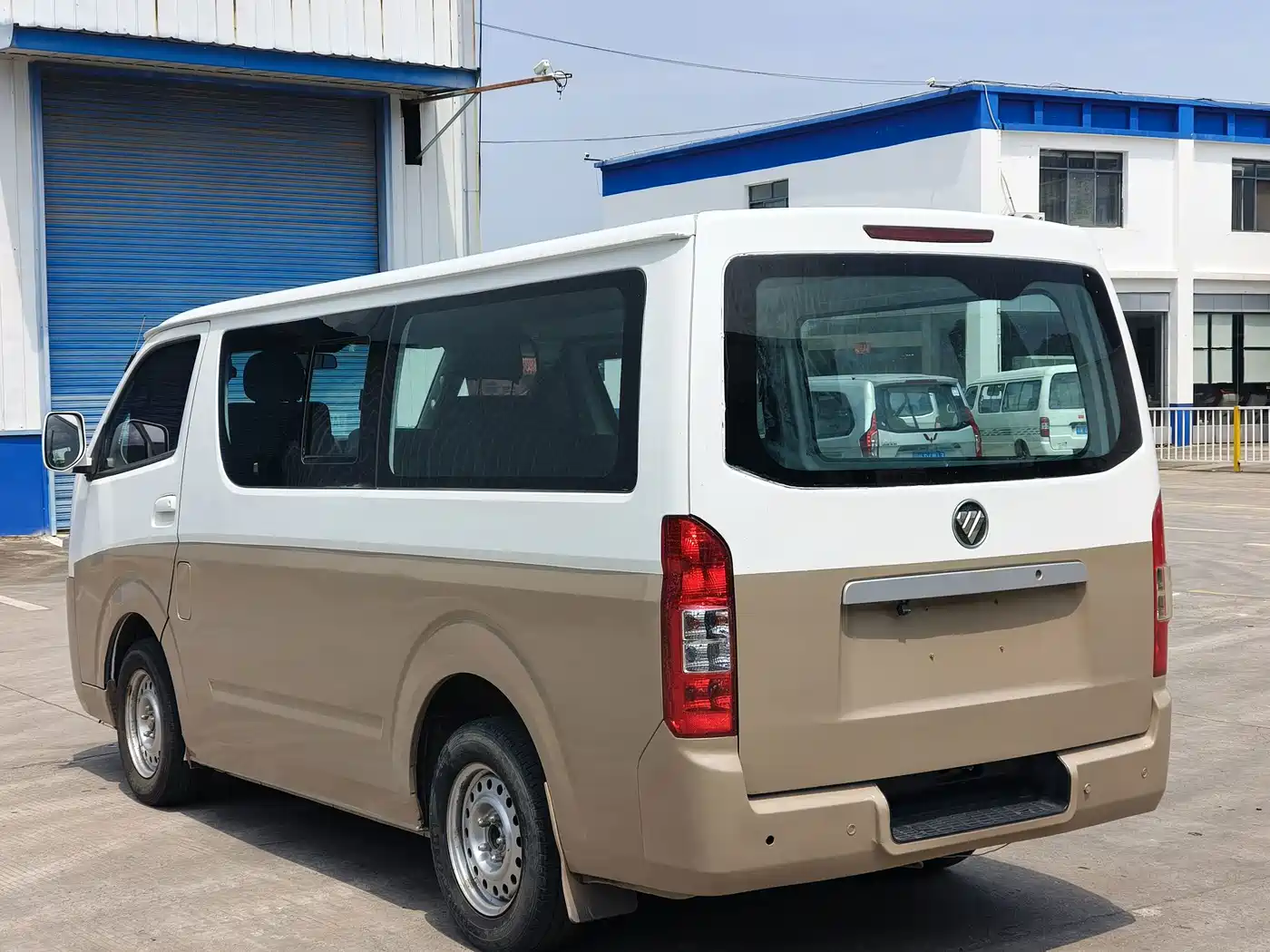 Foton Fengjing G7 2017 2017 2.0L Short Wheelbase Commercial Version Van Flat Roof 6-Seater 4Q20M