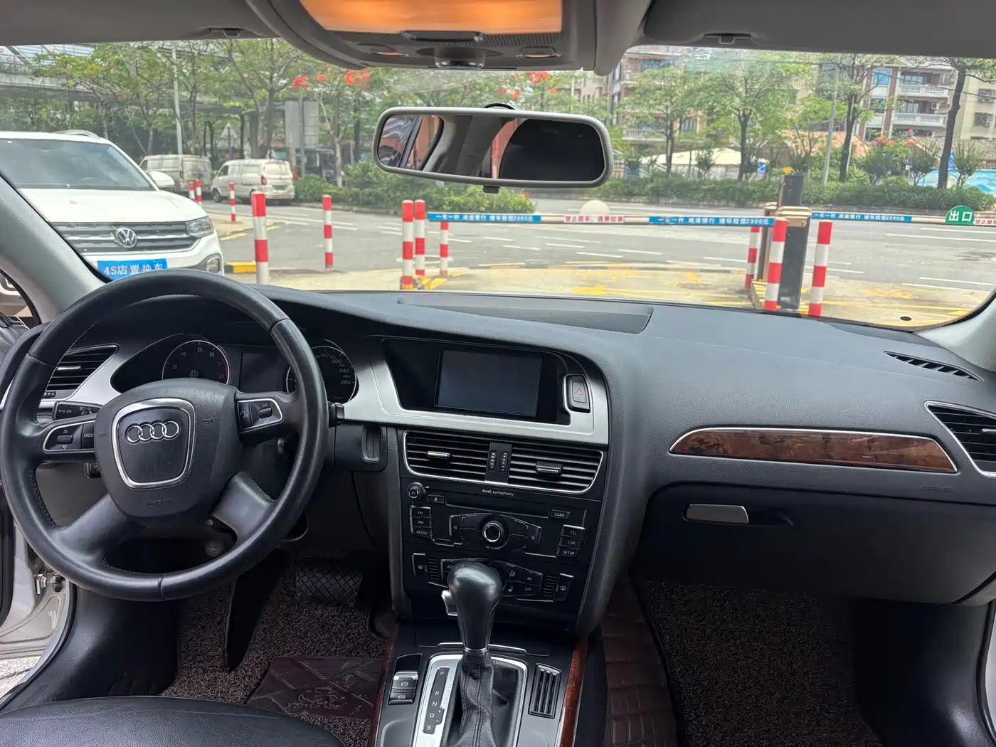 Audi A4L 2013 35 TFSI Automatic Comfort фото 12