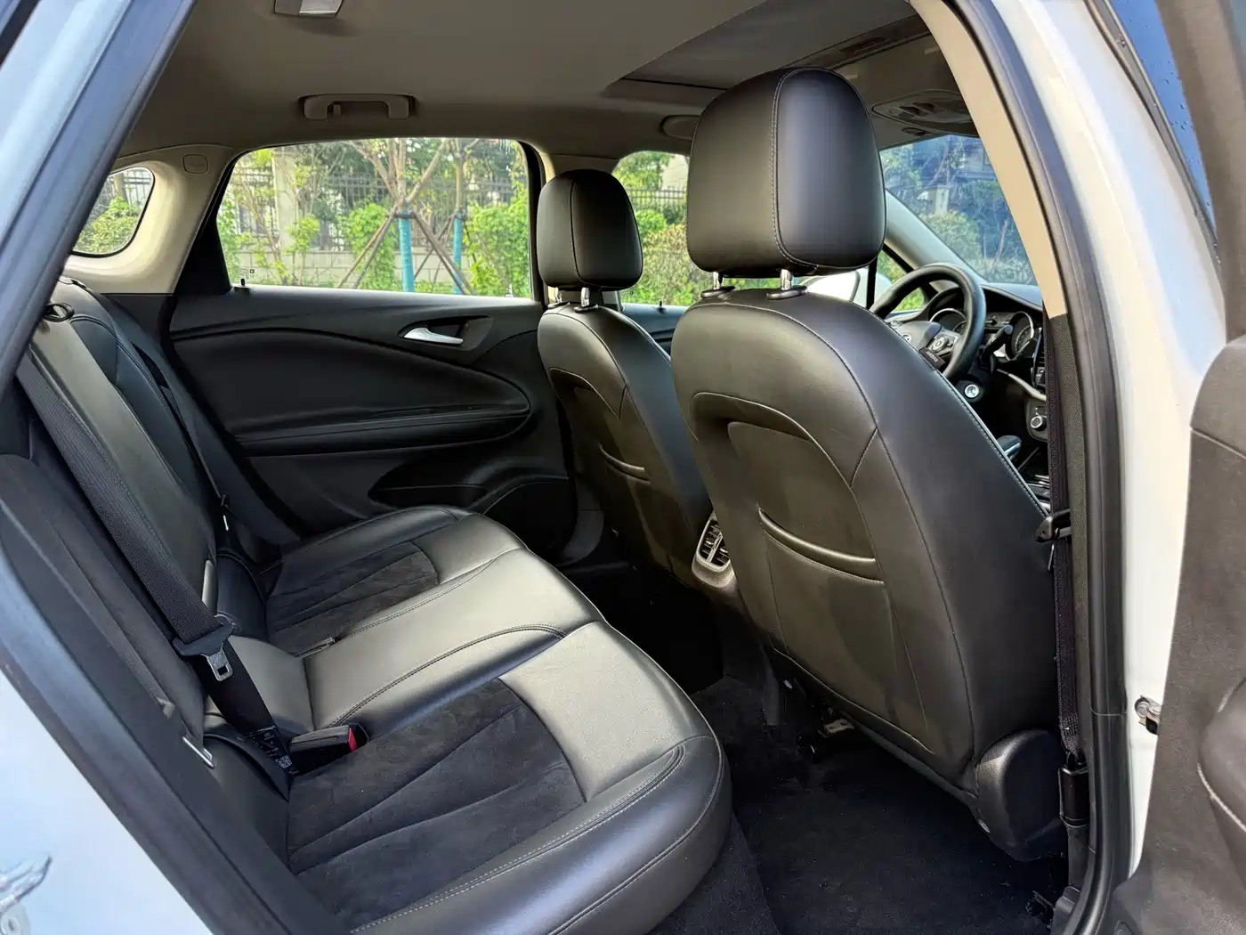 Фото 7 - Buick Verano