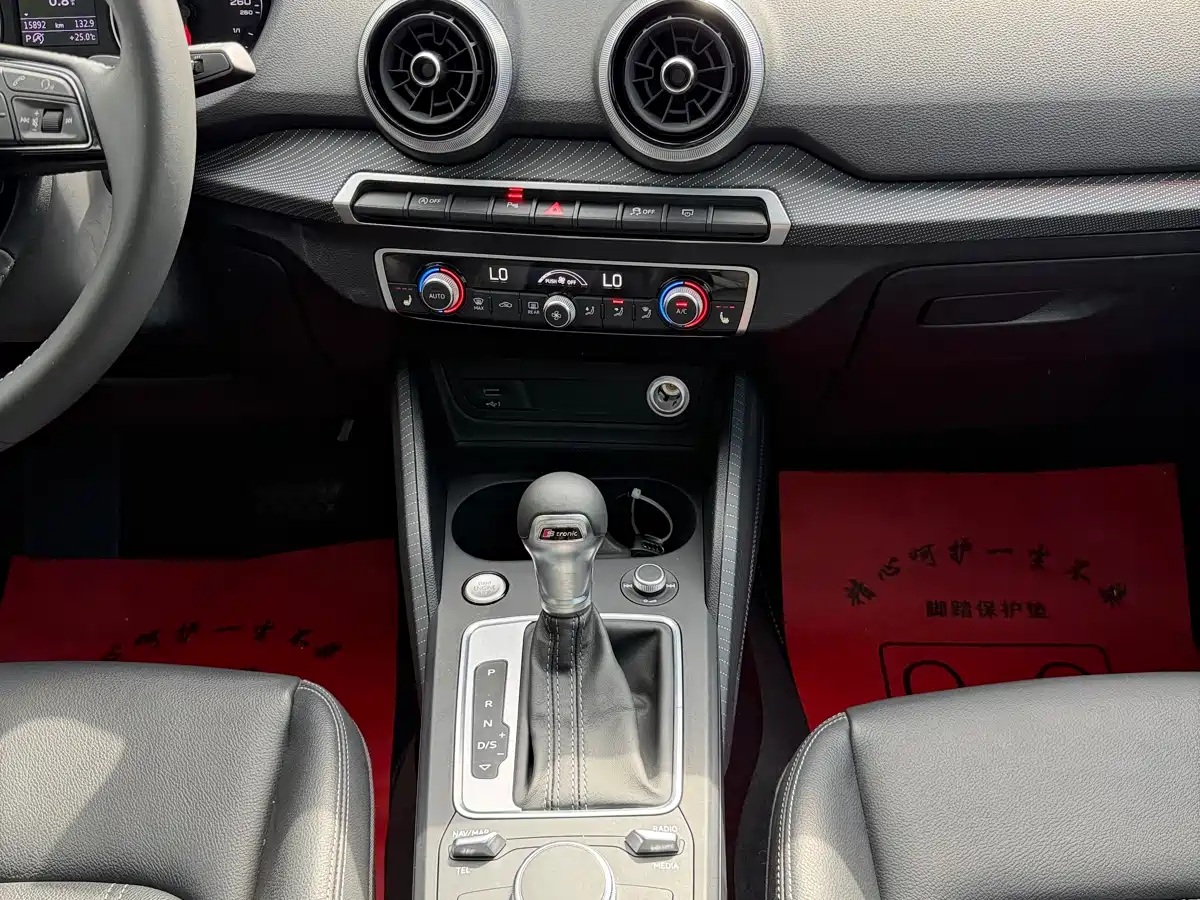 Audi Q2L 2022 35 TFSI Fashion Dynamic фото 11
