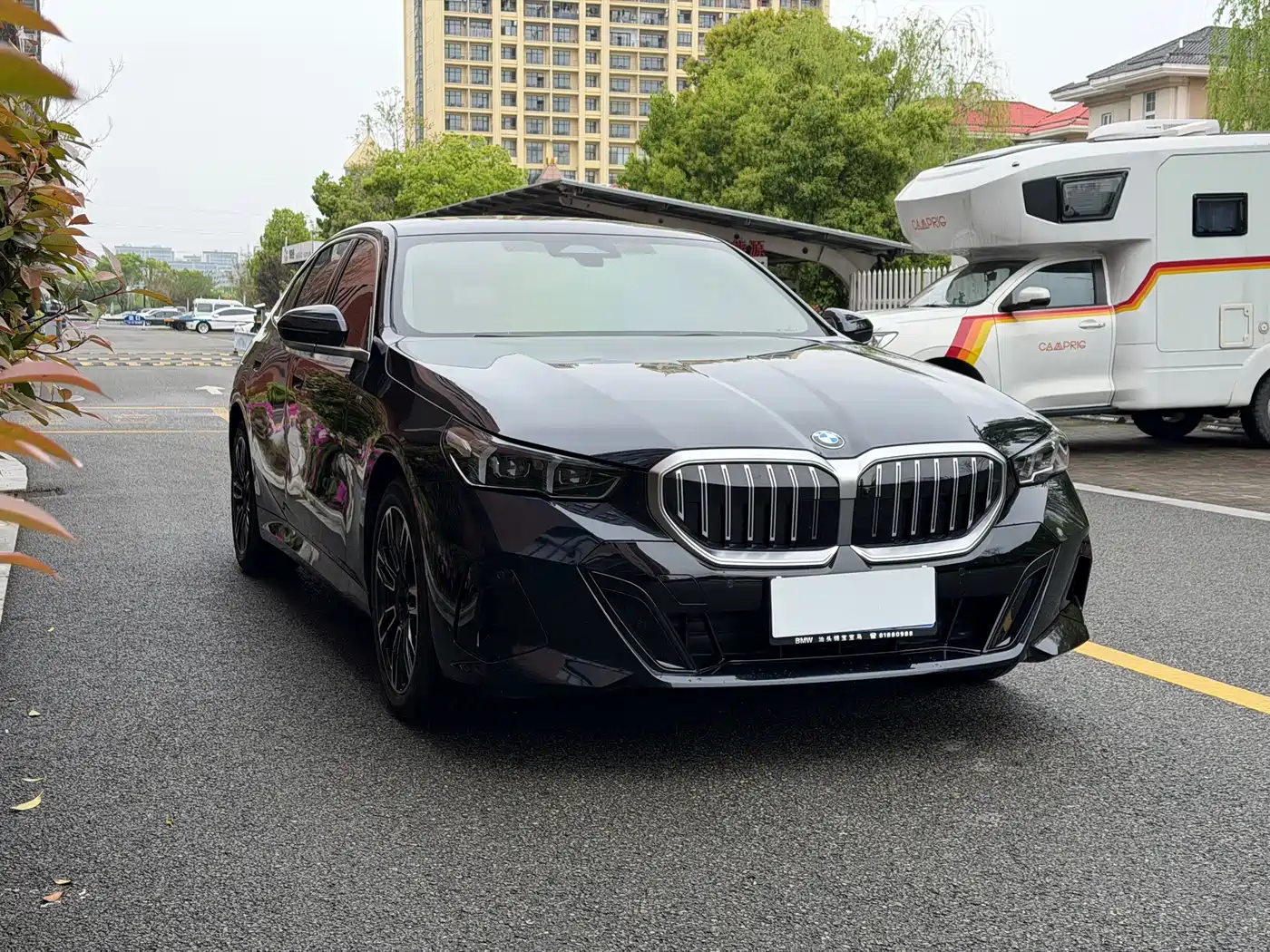 BMW 5 Series 2024 525Li M Sport Package фото 3