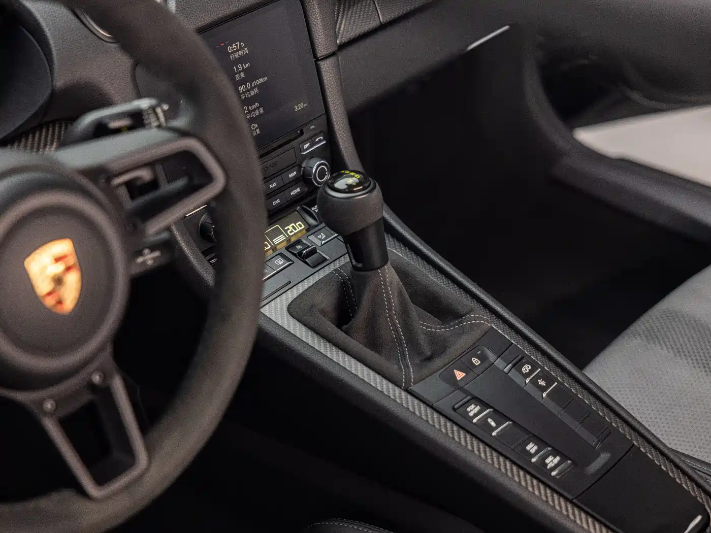Porsche 718 2022 Cayman GT4 RS 4.0L фото 15