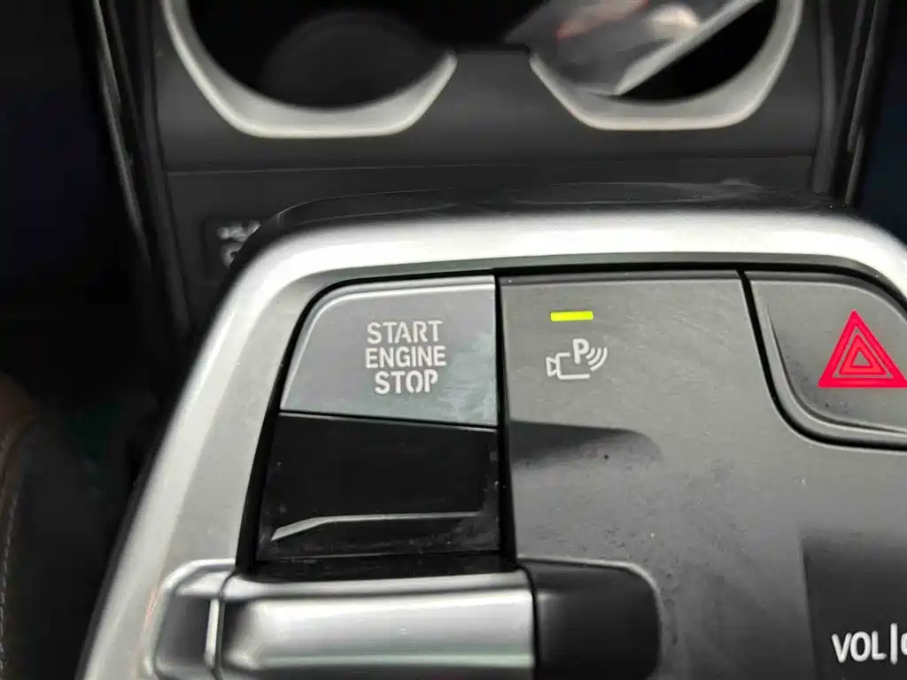 BMW X1 2023 sDrive20Li X Design Package фото 4