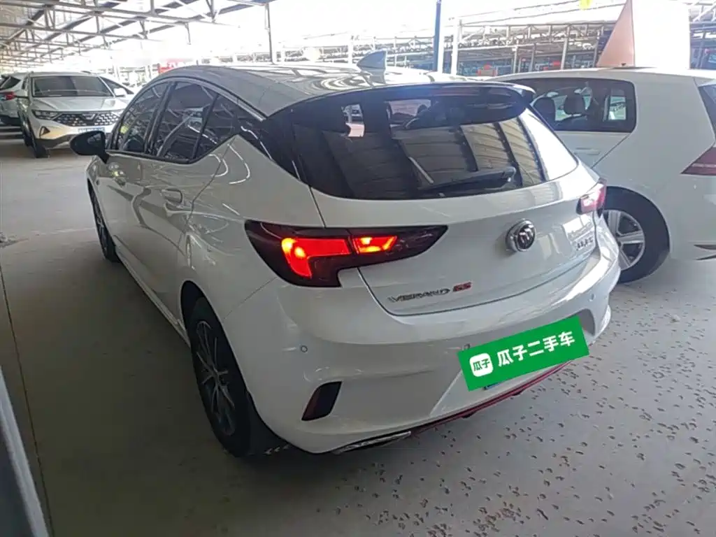 Buick Verano 2019 Hatchback GS 20T DCT Leading фото 5