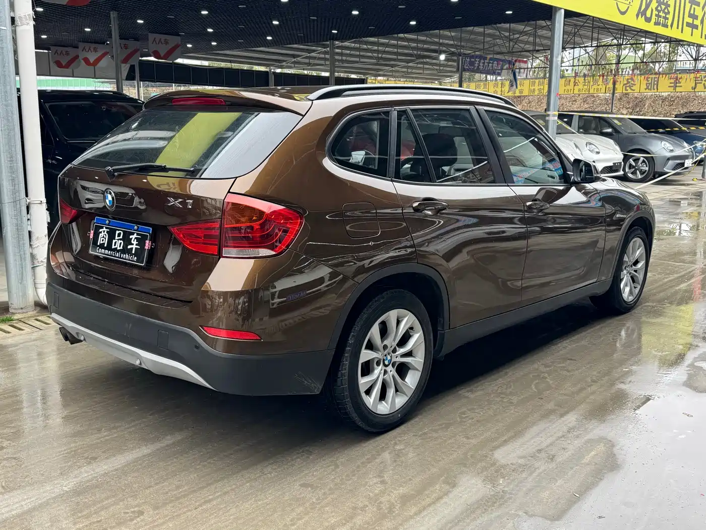 BMW X1 2014 sDrive18i Fashion Edition фото 14