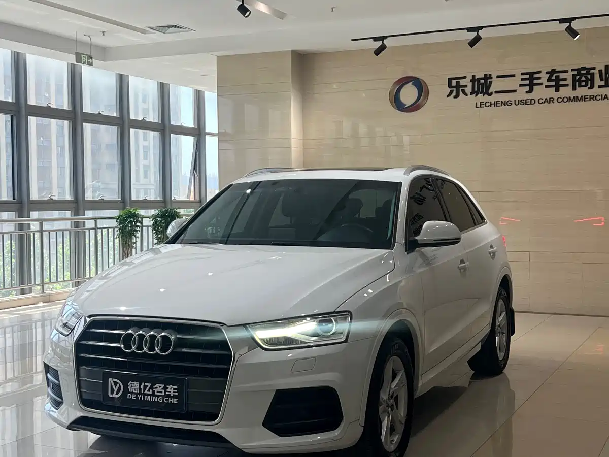 Audi Q3 2017 30 TFSI Fashion